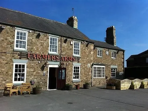 The Farmers Arms 3*