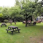 The Farmers Arms Отель