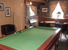 The Farmers Arms Hotel